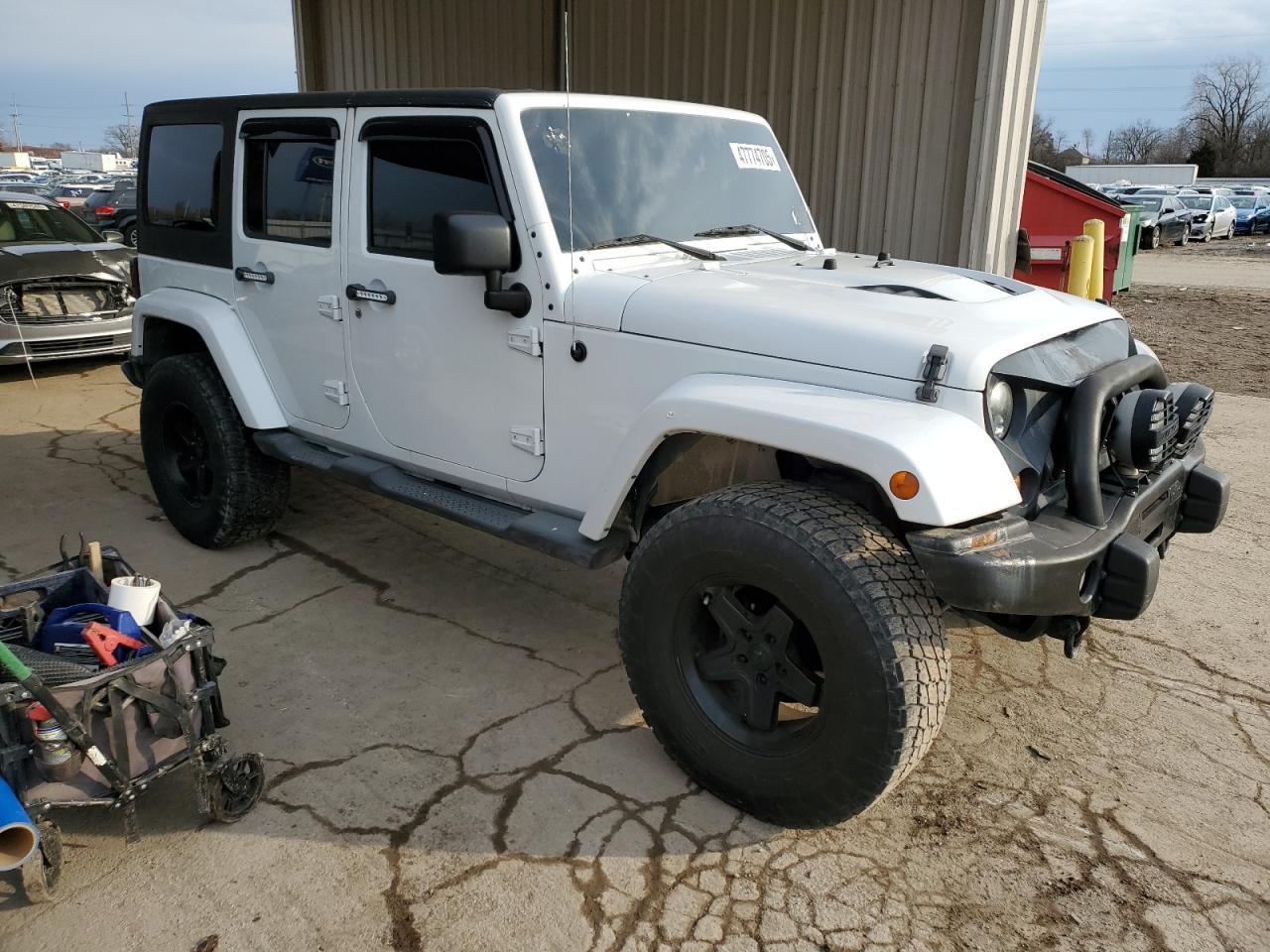 2012 JEEP WRANGLER U - Image 4