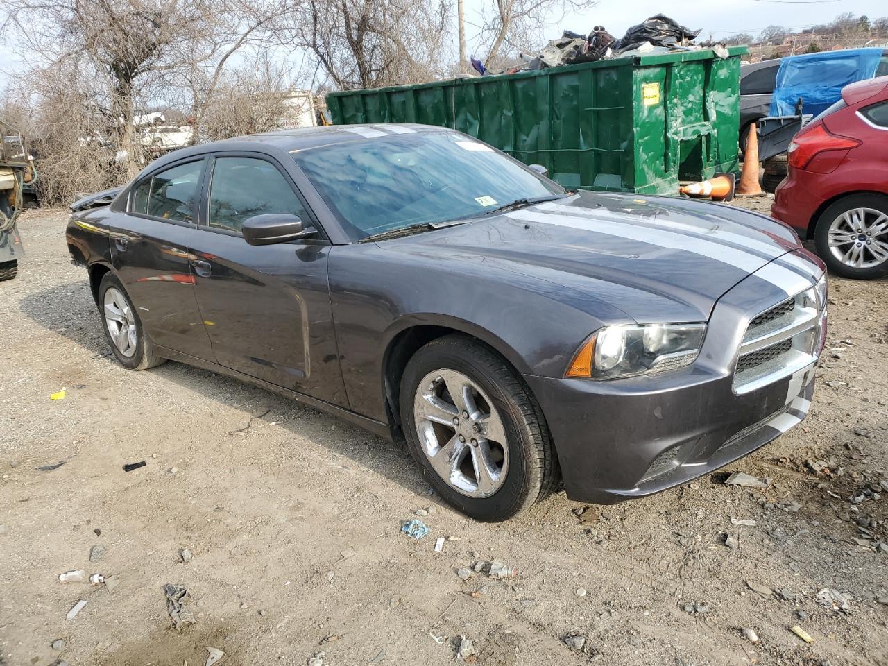 2013 DODGE CHARGER SE - Фото 4
