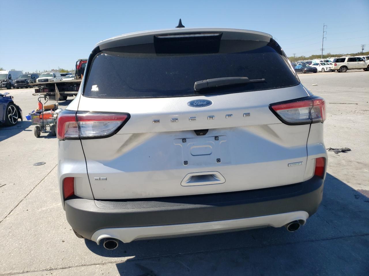 2020 FORD ESCAPE SE - Фото 6