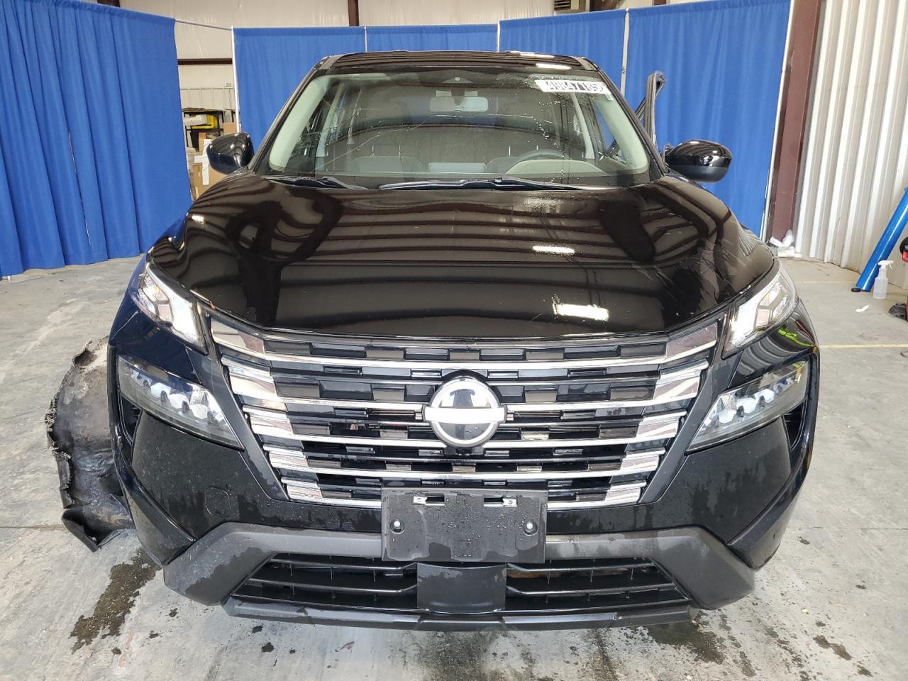 2024 NISSAN ROGUE SV - Image 5
