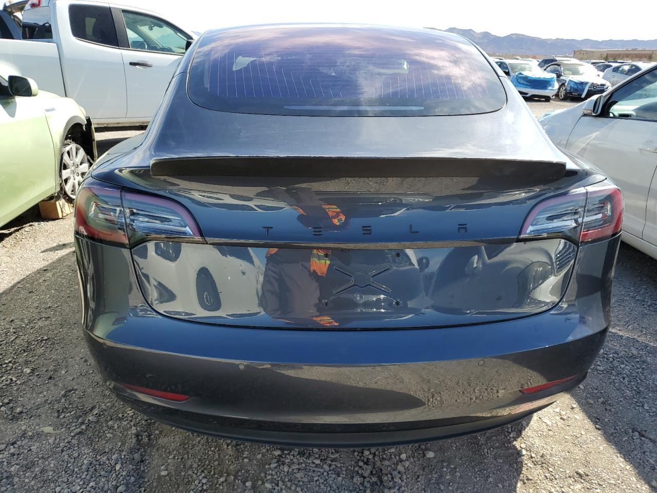 2017 TESLA MODEL 3 - Фото 6