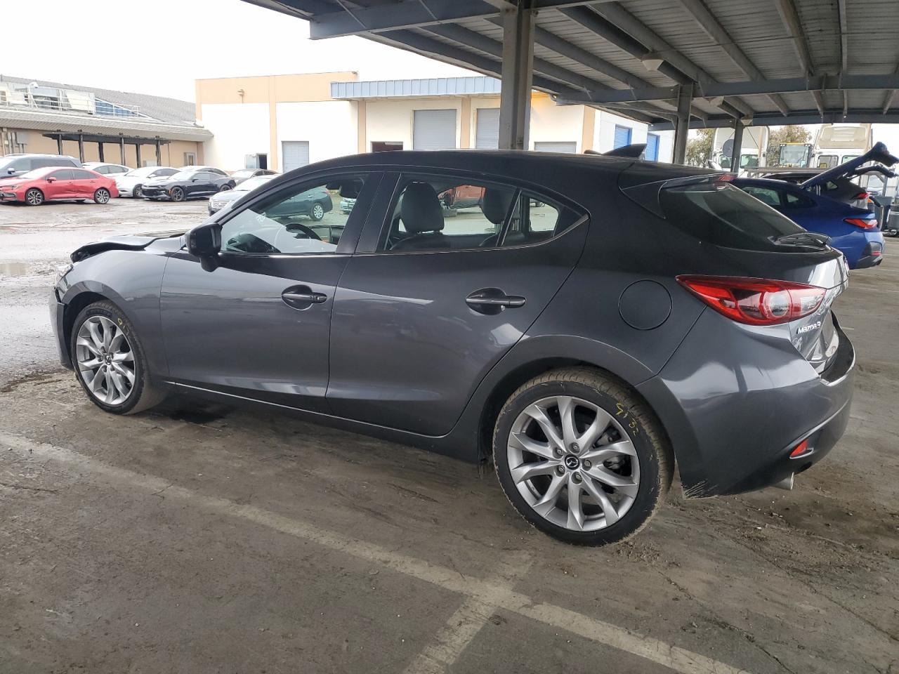 2016 MAZDA 3 GRAND TO - Image 2