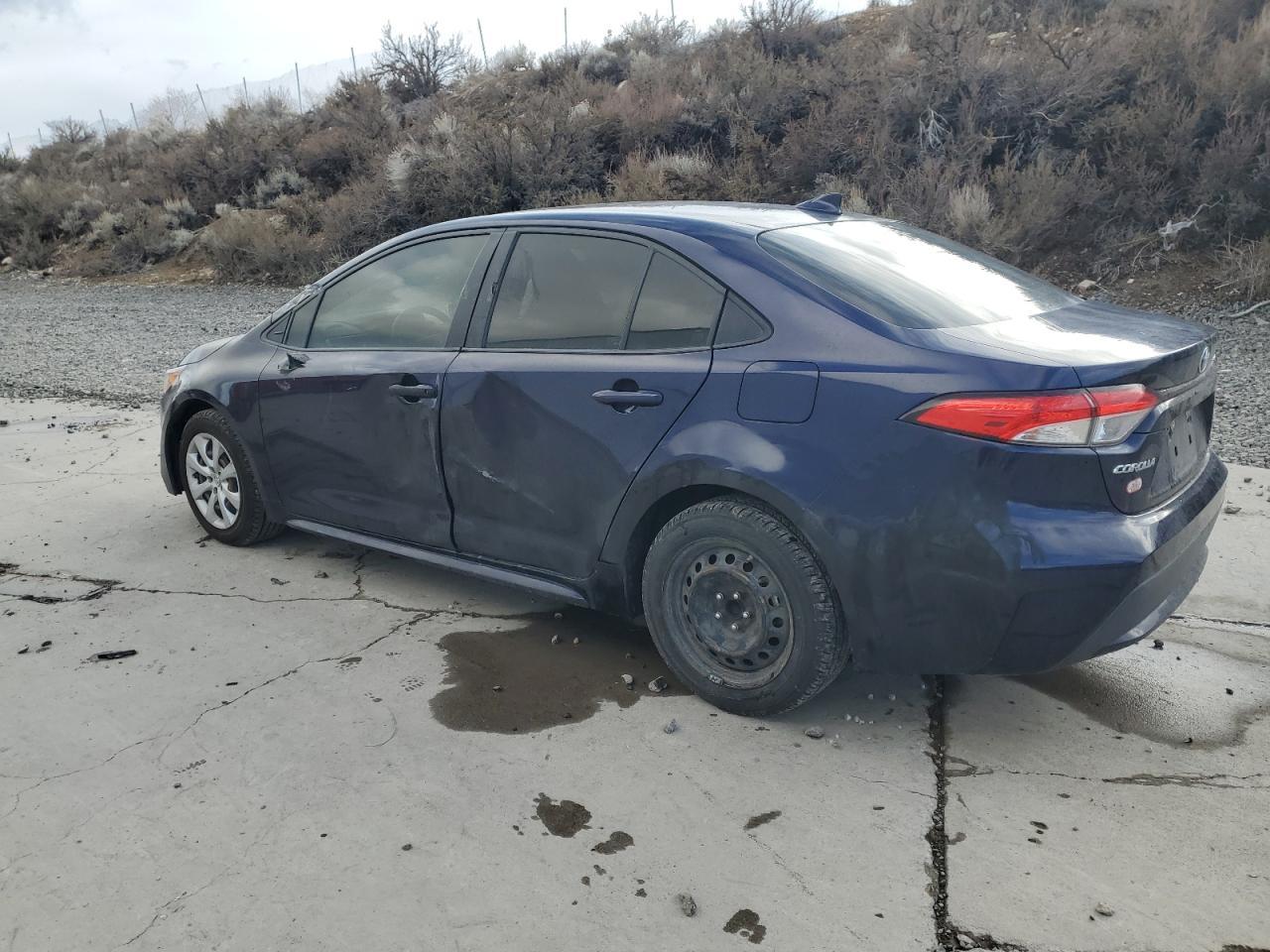 2020 TOYOTA COROLLA LE - Image 2