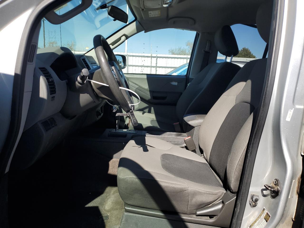 2014 NISSAN XTERRA X - Image 7