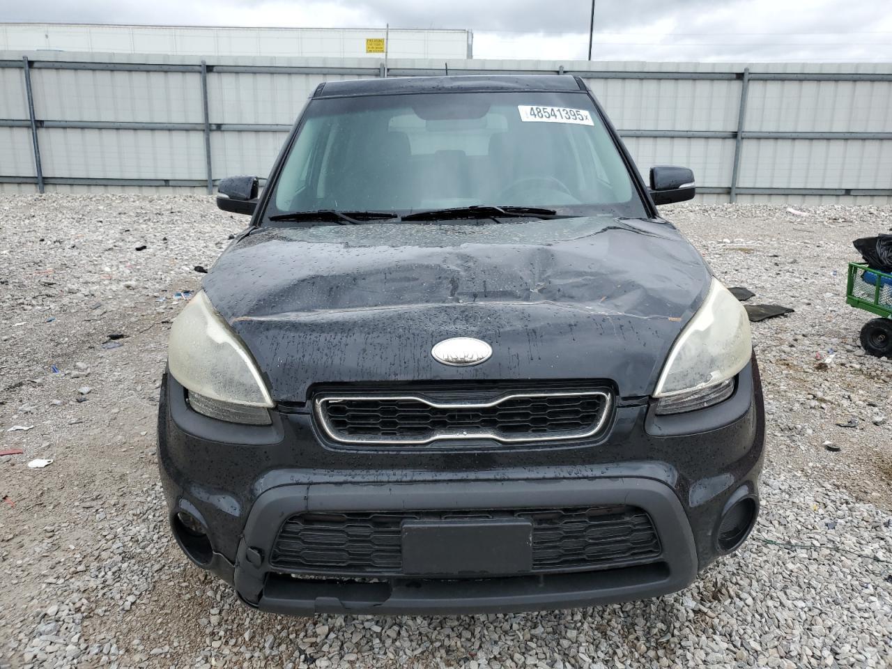 2013 KIA SOUL + - Image 5