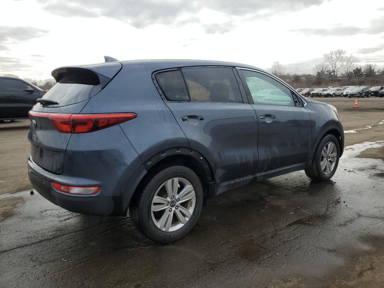 2017 KIA SPORTAGE L - Image 3