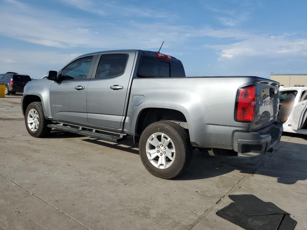 2022 CHEVROLET COLORADO L - Image 2