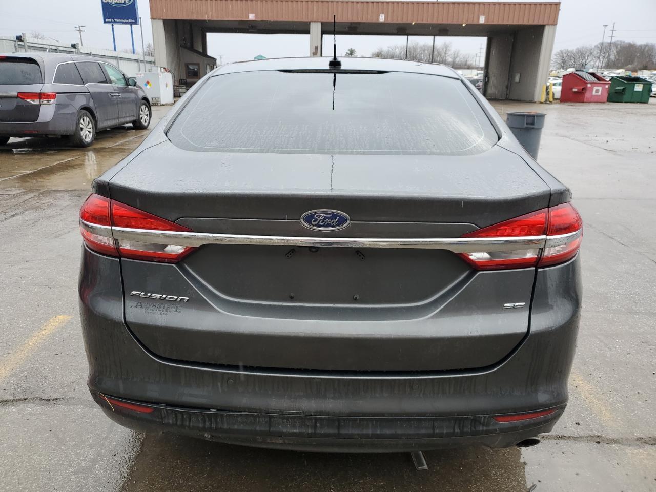 2017 FORD FUSION SE - Image 6