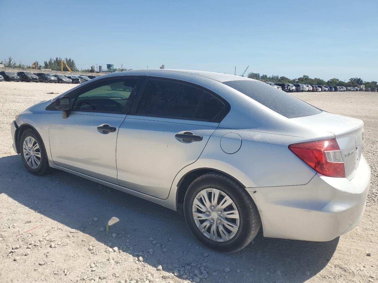 2012 HONDA CIVIC LX - Фото 2