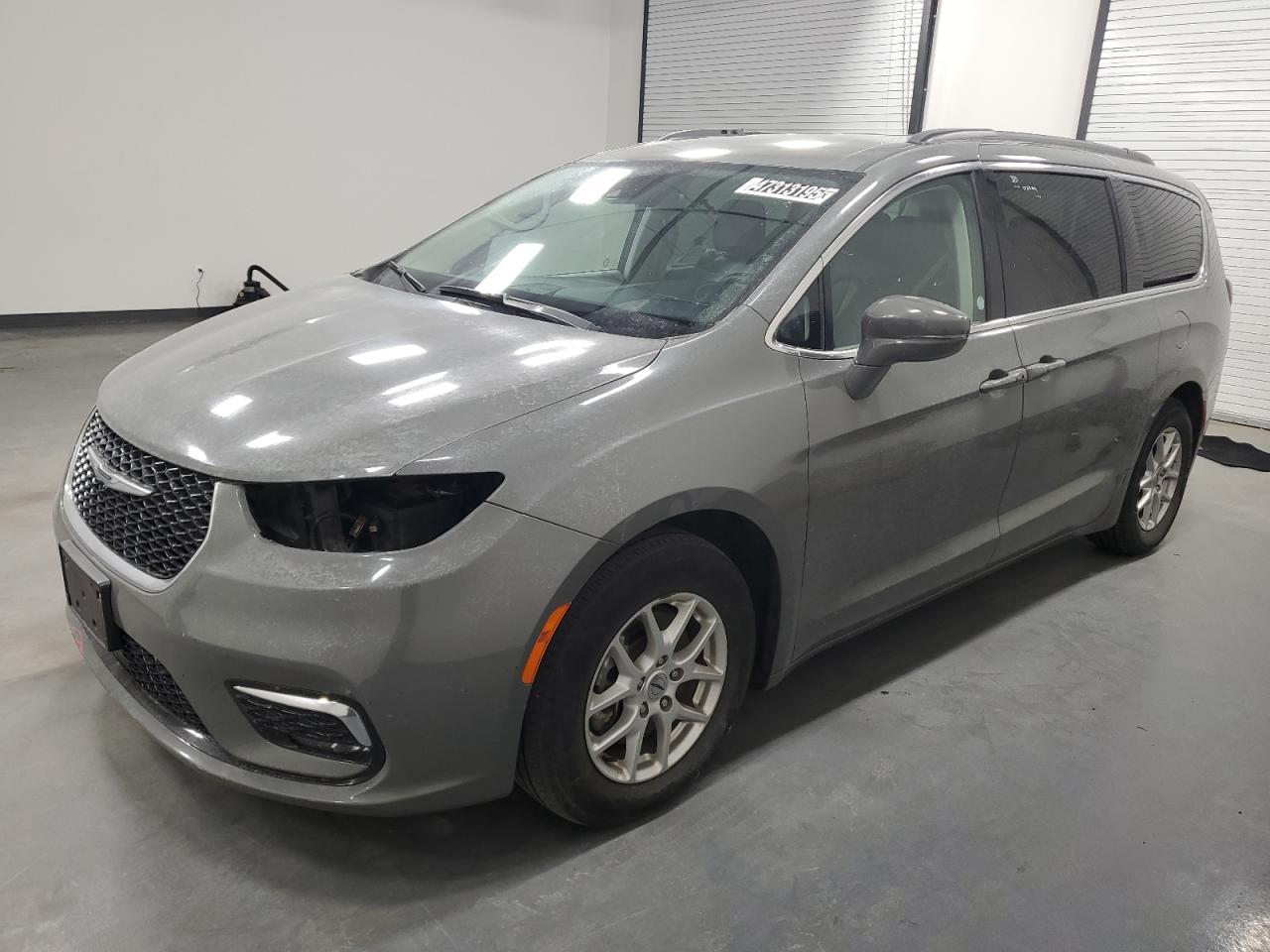 2022 CHRYSLER PACIFICA T