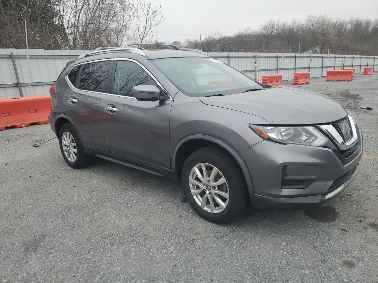 2017 NISSAN ROGUE S - Image 4