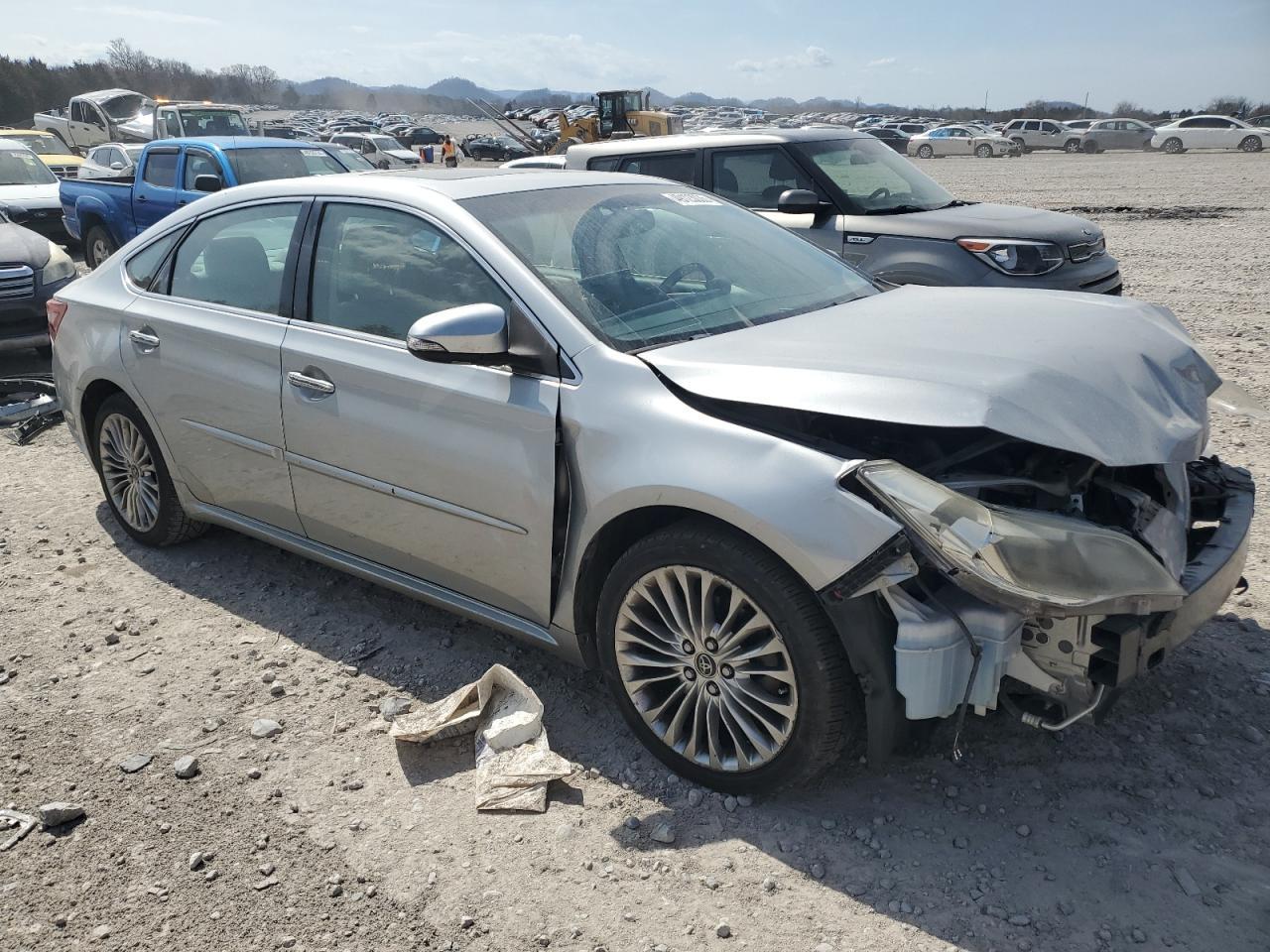 2016 TOYOTA AVALON XLE - Image 4