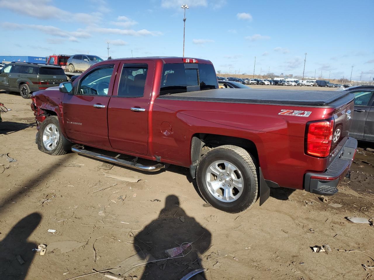 2017 CHEVROLET SILVERADO - Фото 2