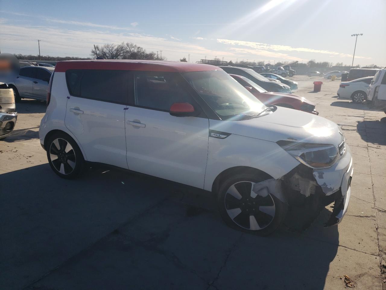 2017 KIA SOUL + - Фото 4