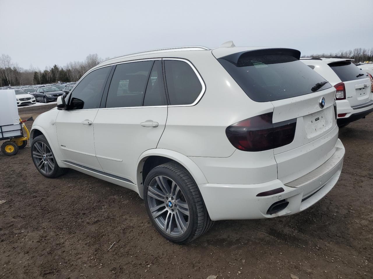 2013 BMW X5 XDRIVE3 - Image 2