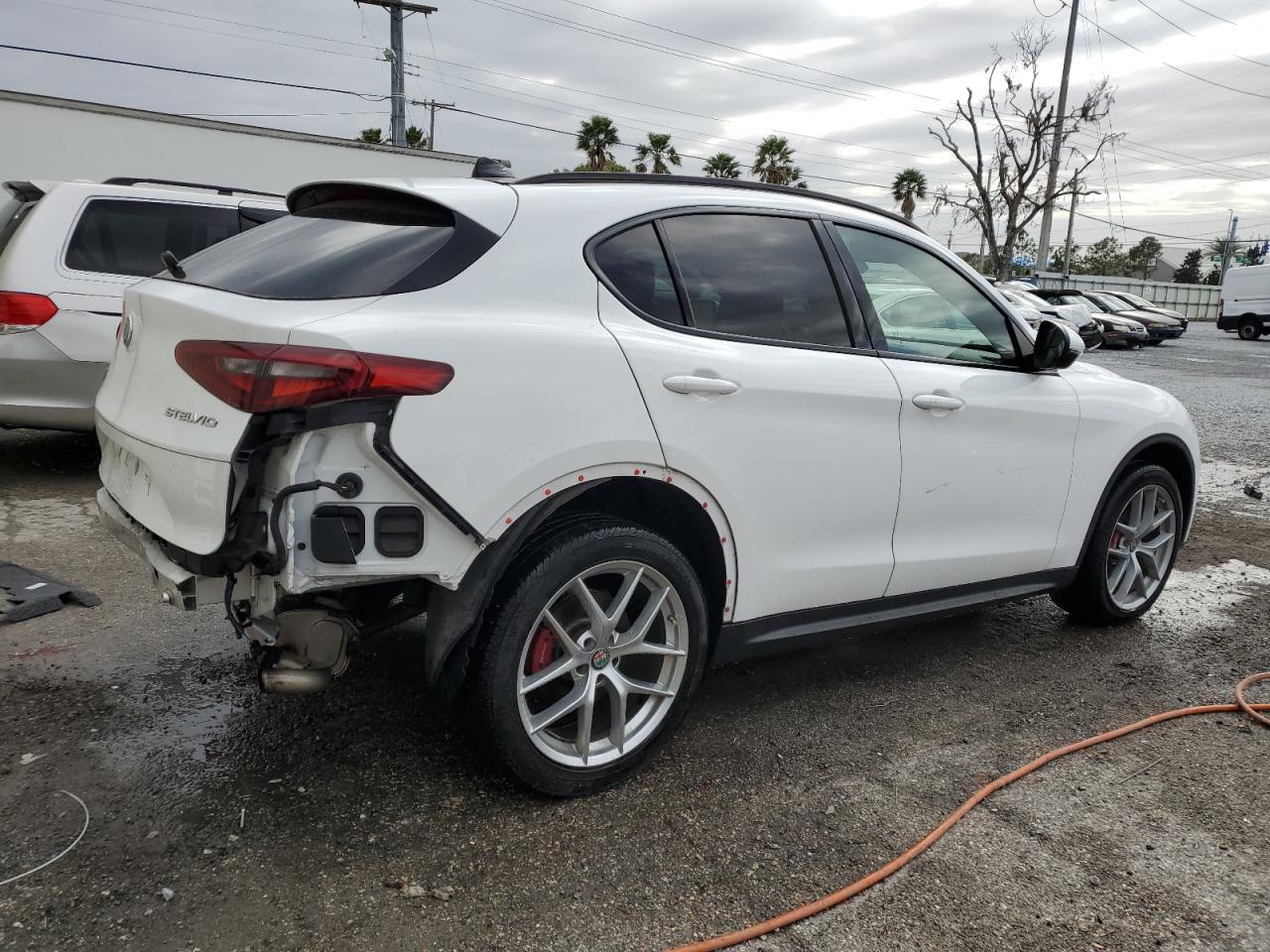 2019 ALFA ROMEO STELVIO TI - Image 3