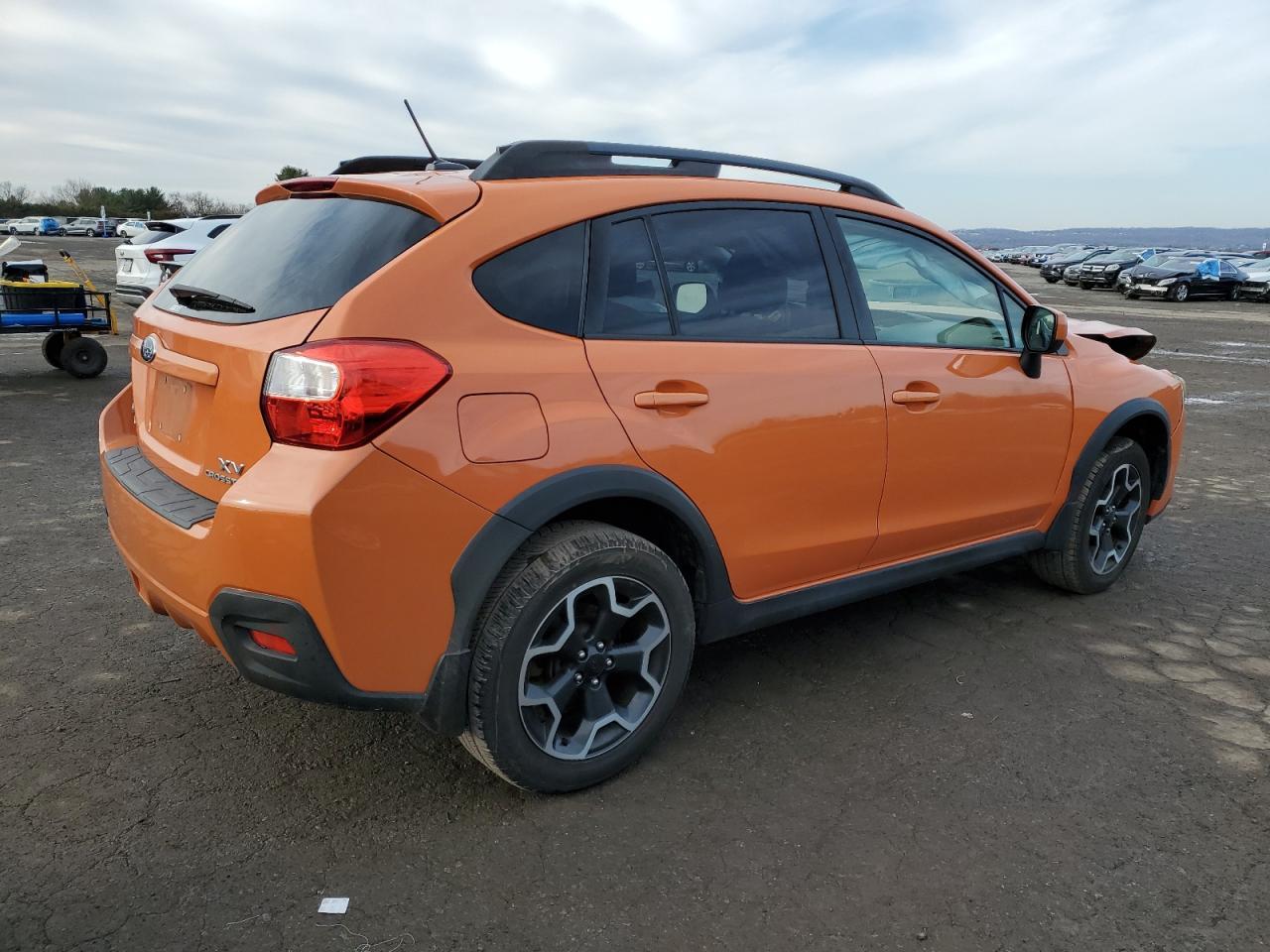 2014 SUBARU XV CROSSTR - Image 3