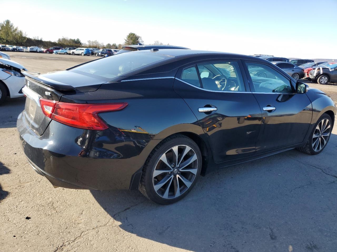 2016 NISSAN MAXIMA 3.5 - Фото 3