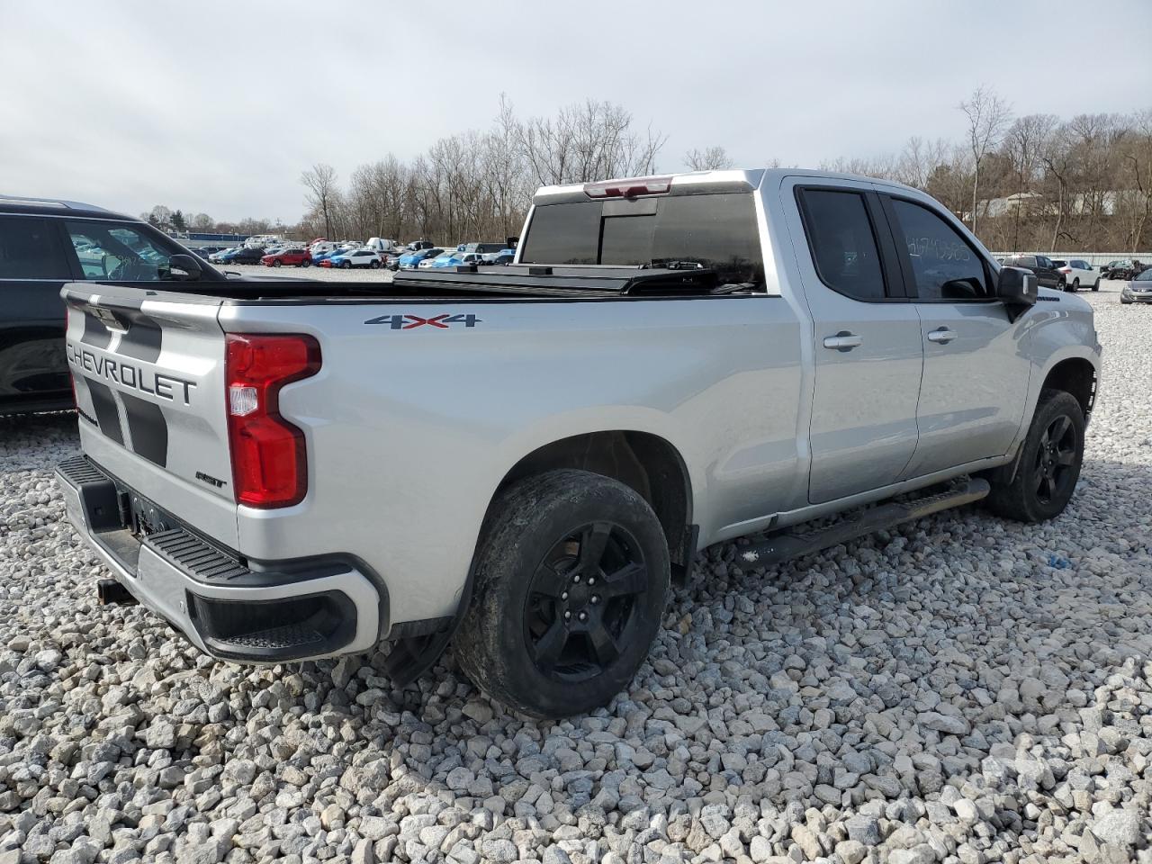 2020 CHEVROLET SILVERADO - Image 3