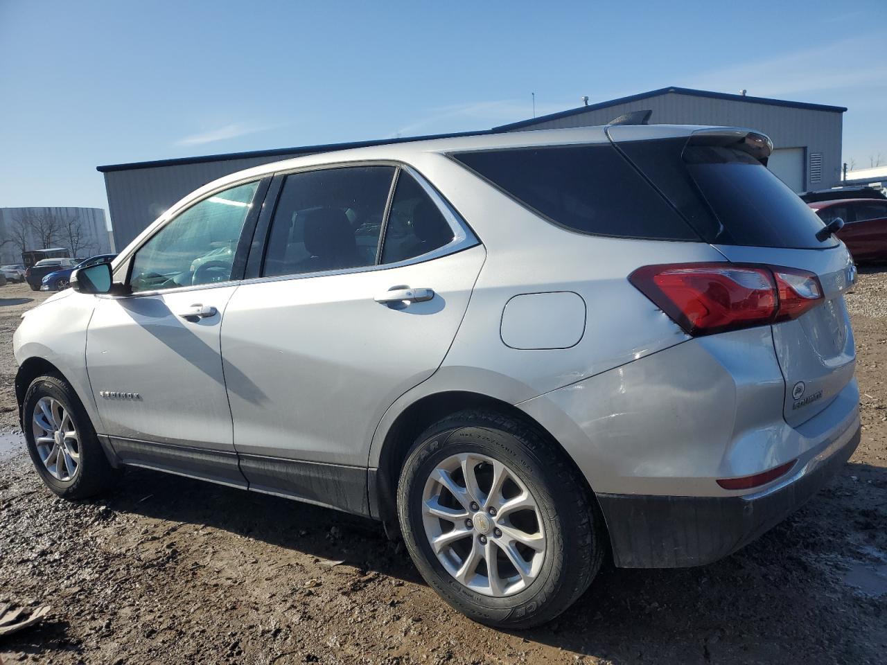 2019 CHEVROLET EQUINOX LT - Image 2