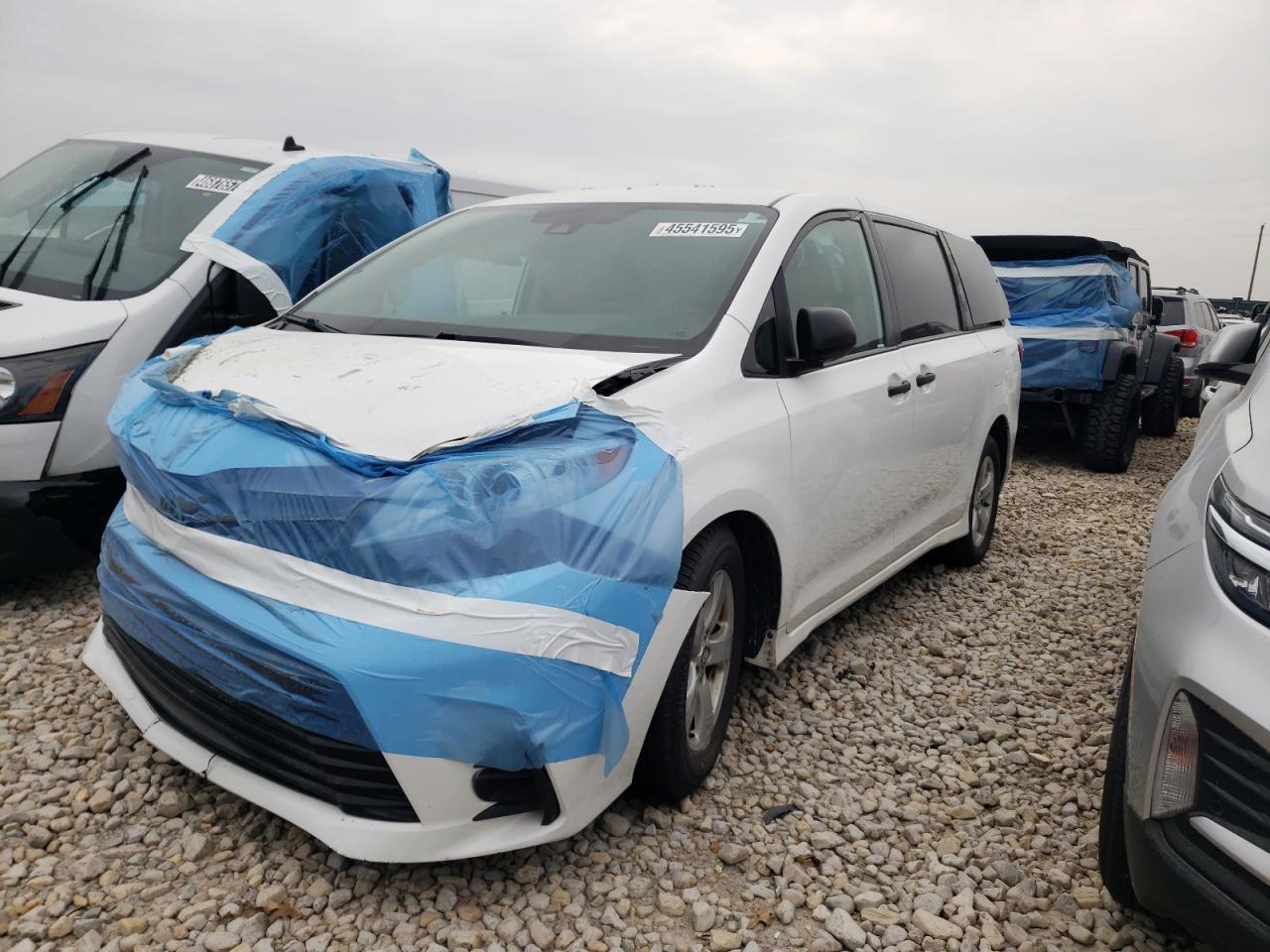 2020 TOYOTA SIENNA L