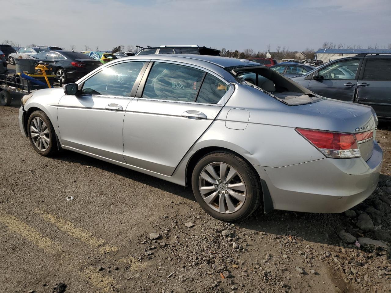 2012 HONDA ACCORD EXL - Image 2
