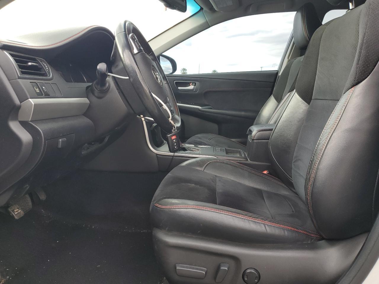 2017 TOYOTA CAMRY LE - Image 7