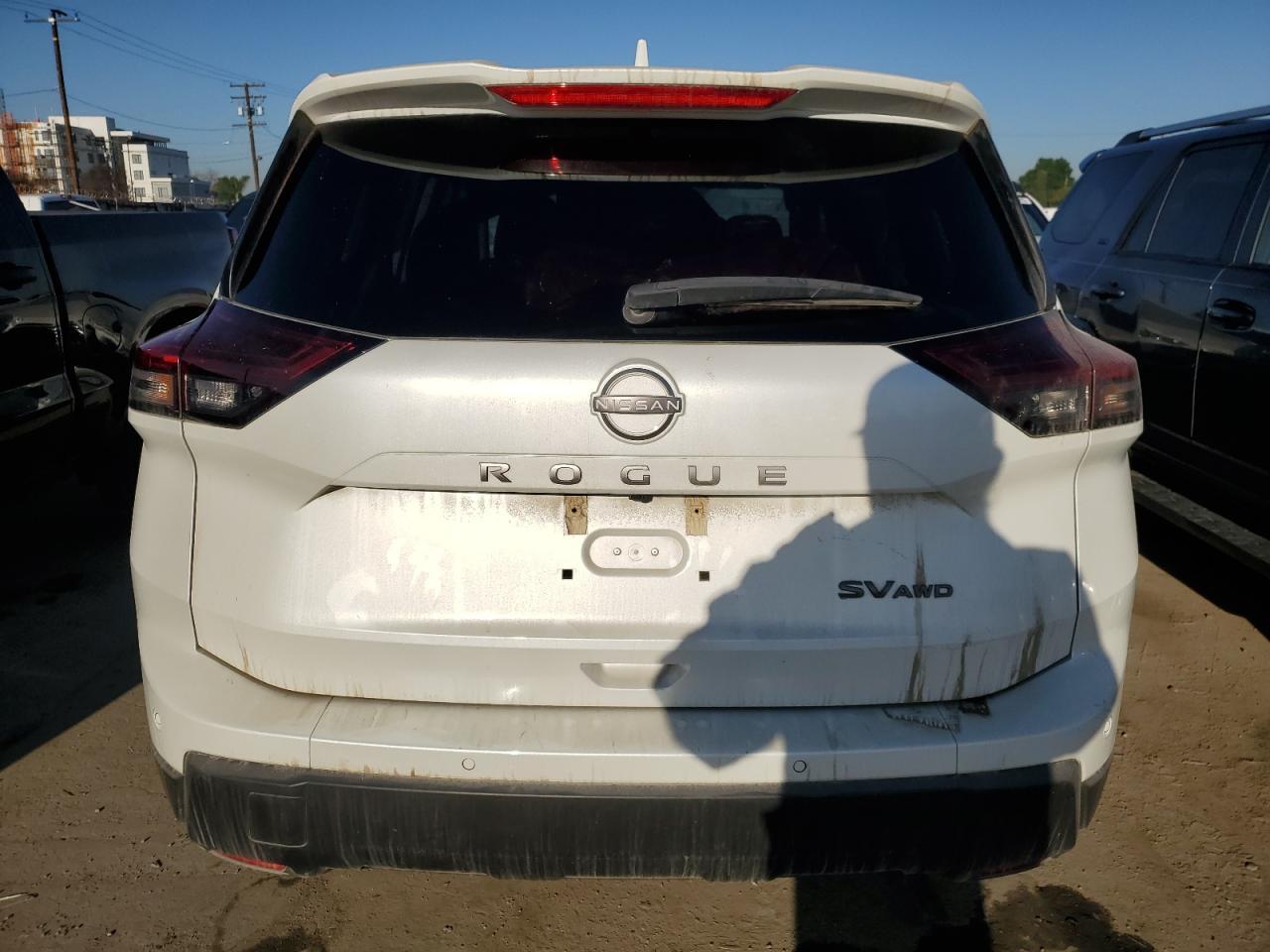 2024 NISSAN ROGUE SV - Image 6