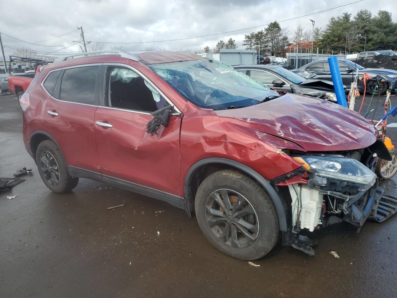 2014 NISSAN ROGUE S - Image 4