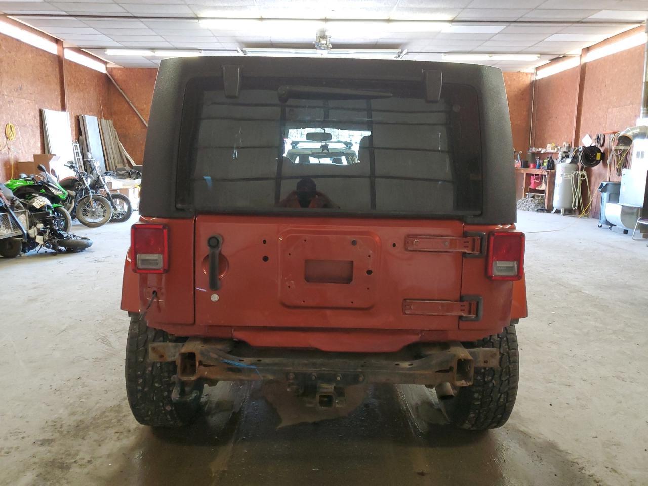 2014 JEEP WRANGLER U - Фото 6