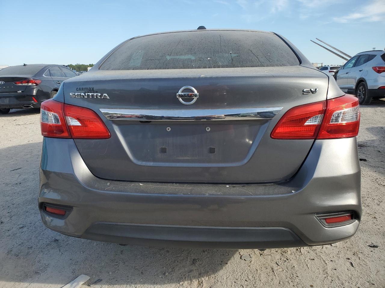 2018 NISSAN SENTRA S - Фото 6