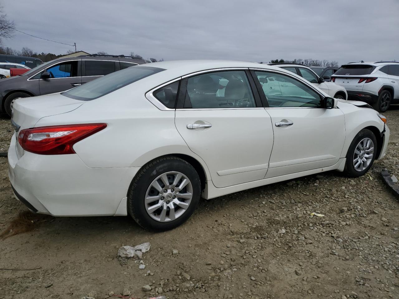 2016 NISSAN ALTIMA 2.5 - Фото 3