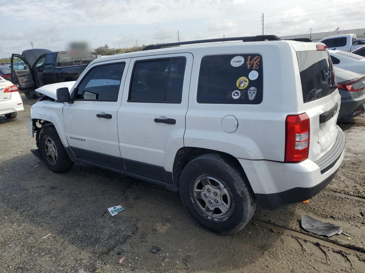2014 JEEP PATRIOT SP - Фото 2