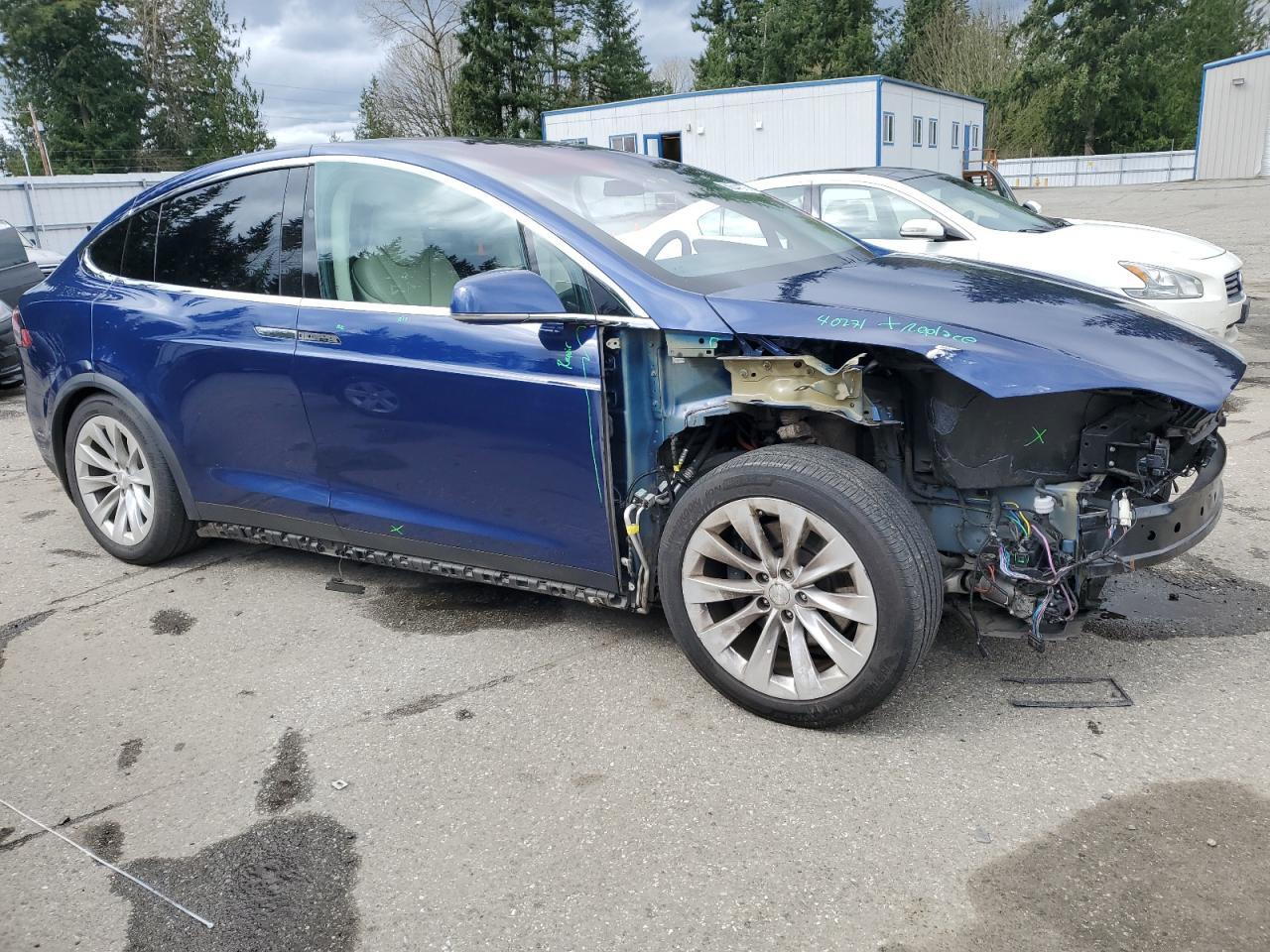 2018 TESLA MODEL X - Фото 4