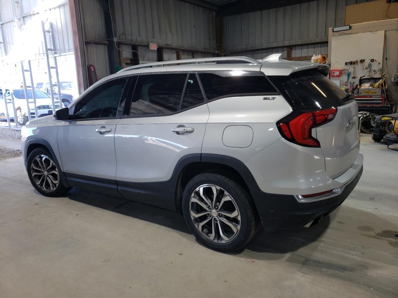 2019 GMC TERRAIN SL - Фото 2