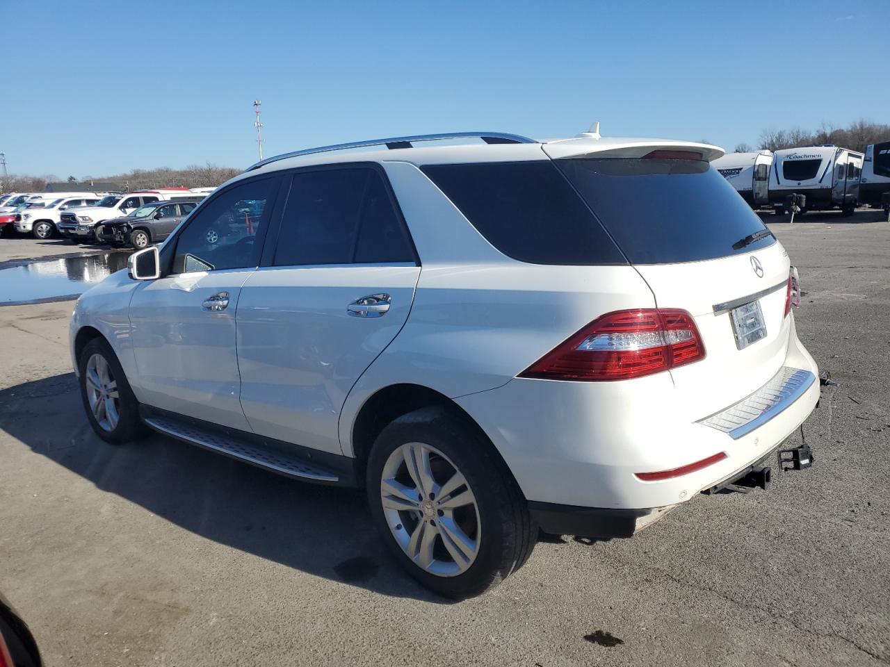2014 MERCEDES-BENZ ML 350 BLU - Image 2