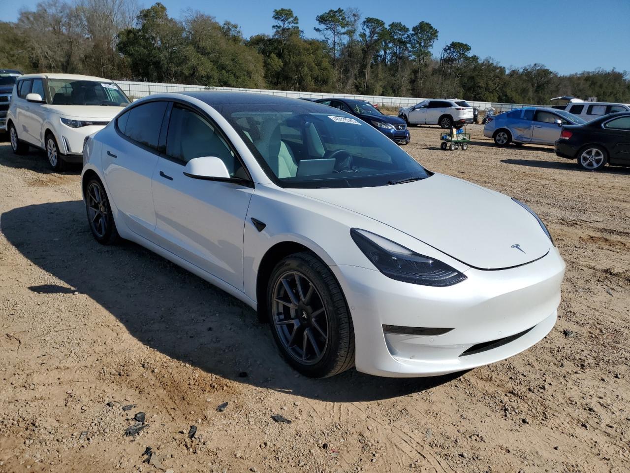 2022 TESLA MODEL 3 - Image 4