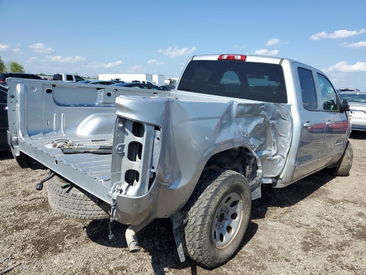 2019 CHEVROLET SILVERADO - Image 3