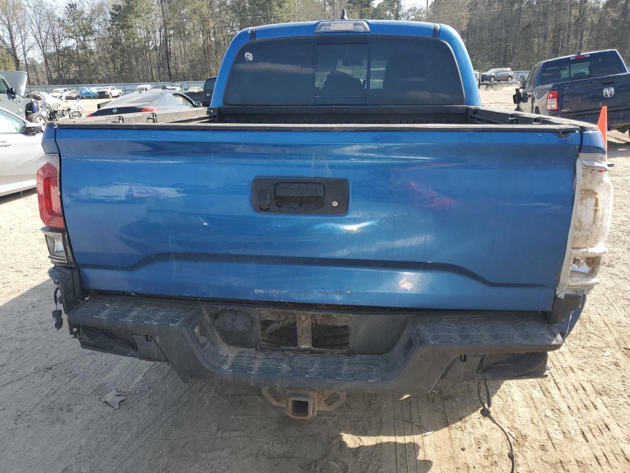 2017 TOYOTA TACOMA DOU - Image 6