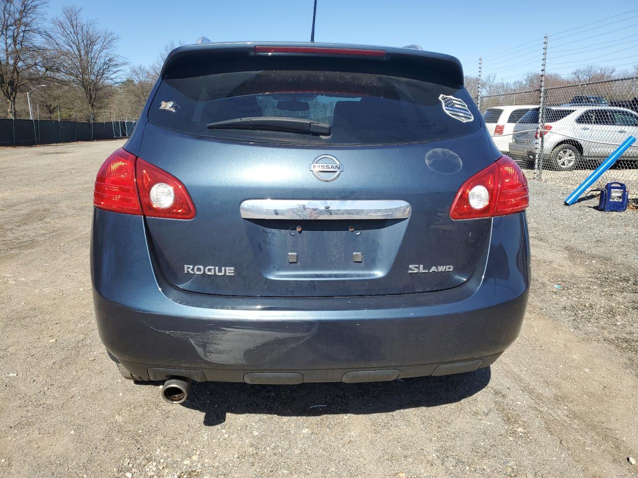 2013 NISSAN ROGUE S - Image 6