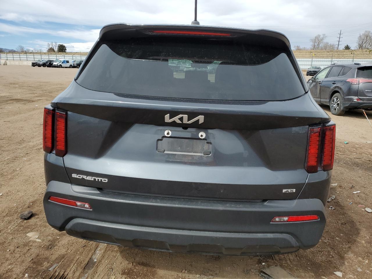 2023 KIA SORENTO LX - Image 6