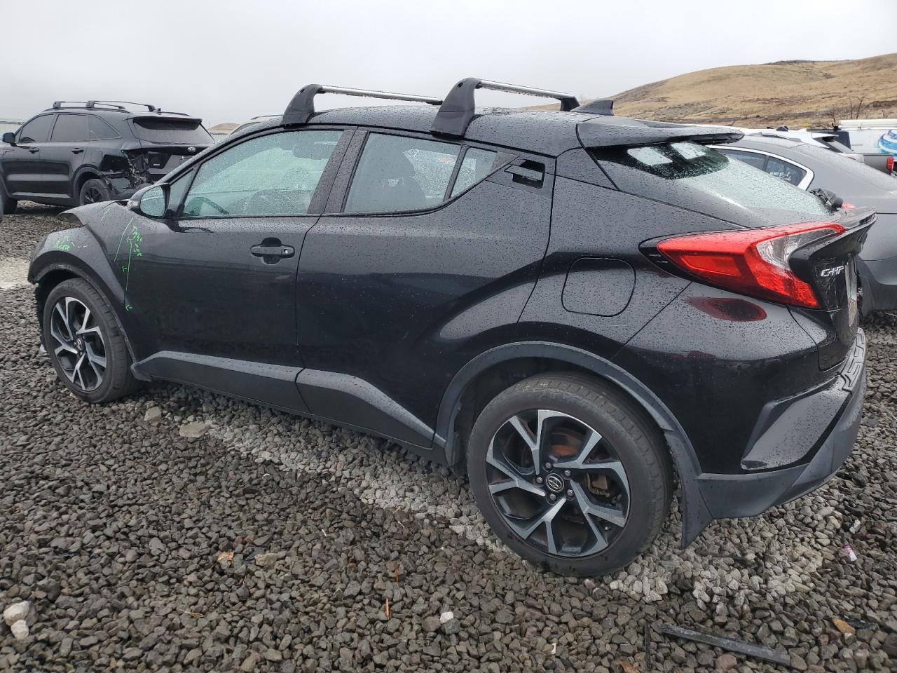 2018 TOYOTA C-HR XLE - Image 2