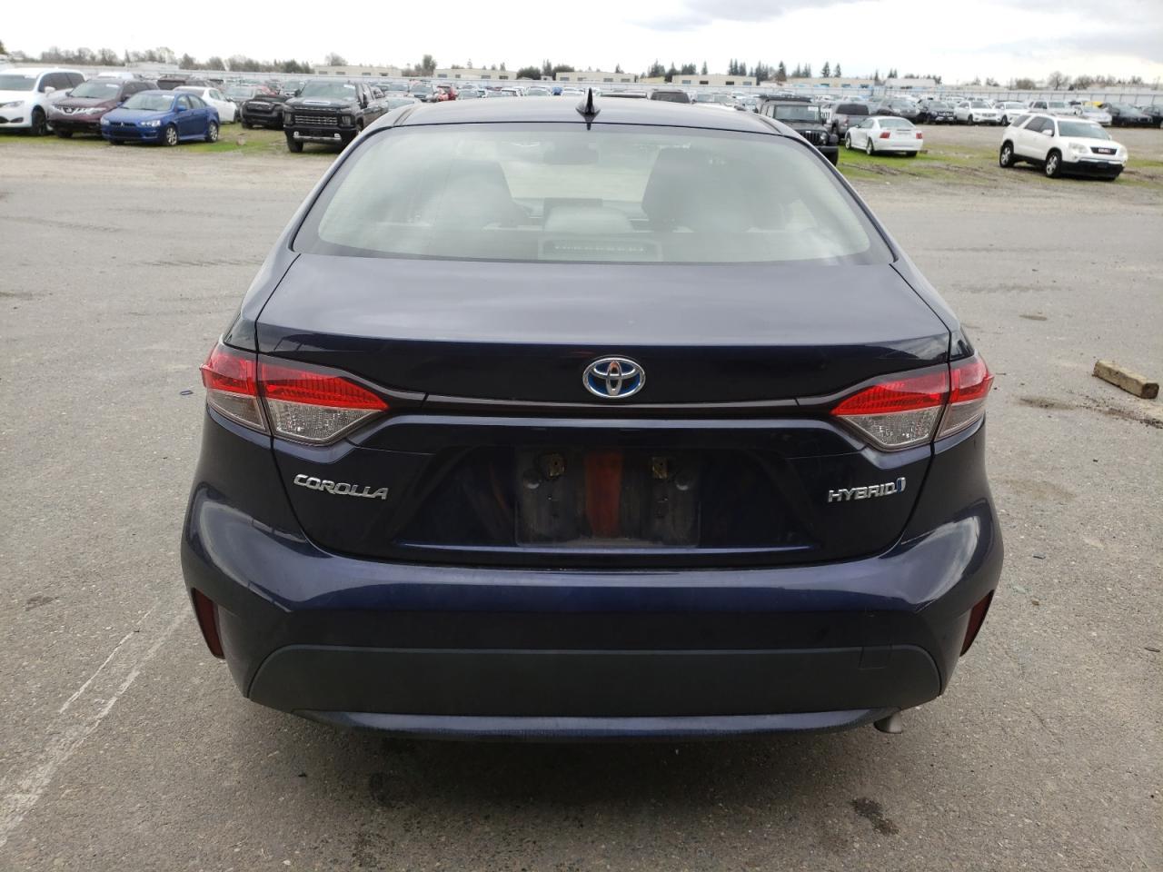 2020 TOYOTA COROLLA LE - Image 6