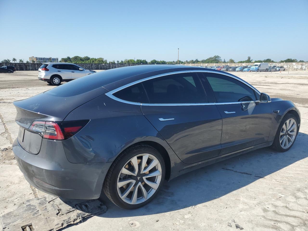 2019 TESLA MODEL 3 - Image 3