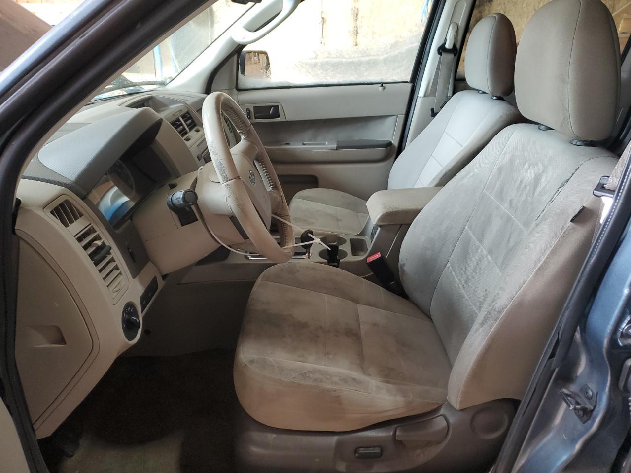 2010 FORD ESCAPE XLT - Image 7