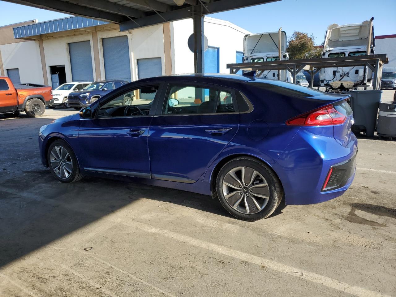 2019 HYUNDAI IONIQ LIMI - Фото 2