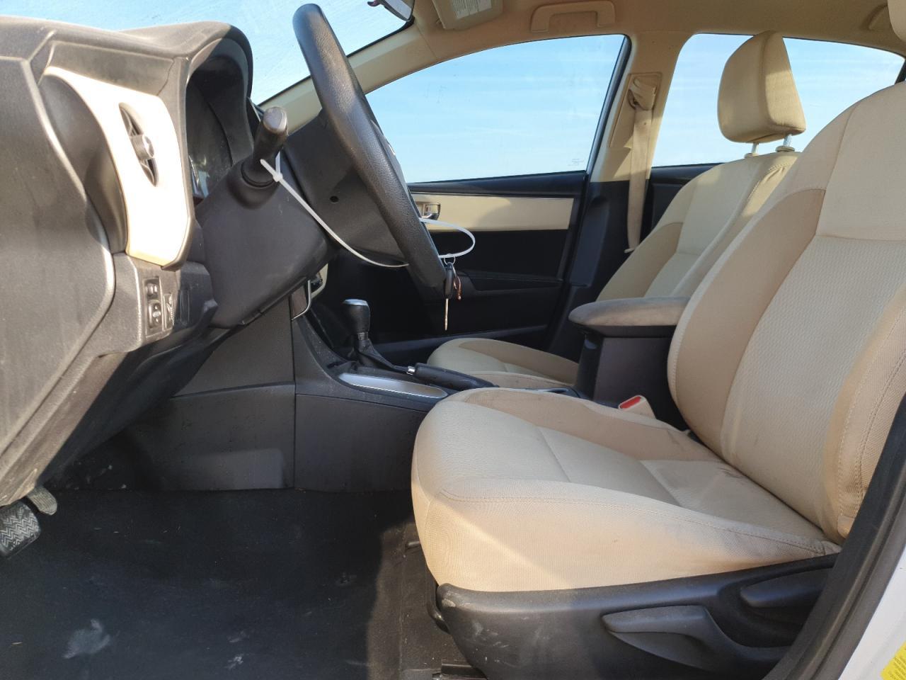 2018 TOYOTA COROLLA L - Фото 7