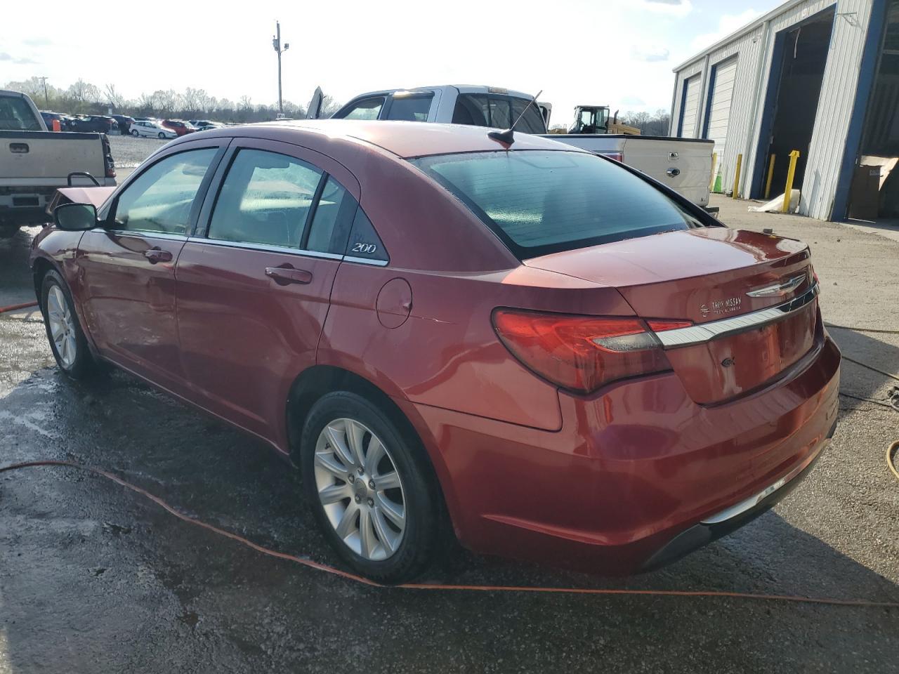 2012 CHRYSLER 200 TOURIN - Image 2
