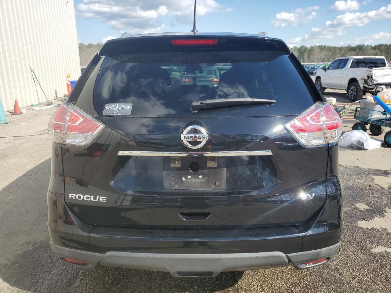 2015 NISSAN ROGUE S - Image 6