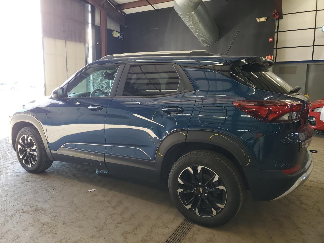 2021 CHEVROLET TRAILBLAZE - Image 2